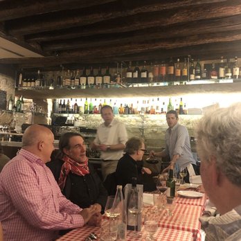 Chez Fernand - Interior - French Near Me - Paris, 75 Chez Fernand - Interior - French Near Me - Paris, 75