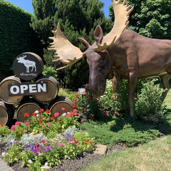 Foreign Affair Winery - a statue of a moose and barrels - Wineries Near Me - Vineland Station, Ontario Foreign Affair Winery - a statue of a moose and barrels - Wineries Near Me - Vineland Station, Ontario