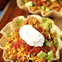 Laredo's Burrito and Taco Shop - Taco Salad