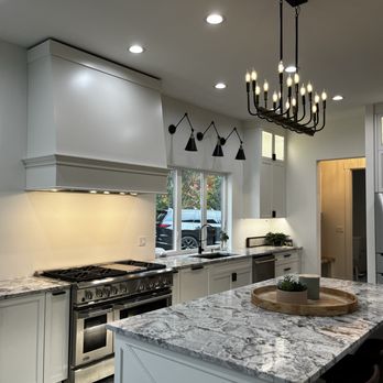 Alki Electric - Kitchen lighting - Electricians Near Me Alki Electric - Kitchen lighting - Electricians Near Me