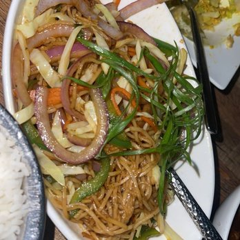 Clove 12 Restobar - Hakka Noodles - Indian Near Me - Iselin, New Jersey