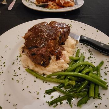 Sweet Basil Bistro - Gorganzola-stuffed Filet Minon - Italian Near Me - Big Bear Lake, California Sweet Basil Bistro - Gorganzola-stuffed Filet Minon - Italian Near Me - Big Bear Lake, California