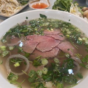 Pho 92 Dia - Pho tai 9. Rare Steak and Brisket Noodle Soup - Vietnamese Near Me - Denver, Colorado