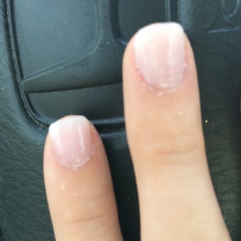Nail Lounge - Very messy, my hands were covered in the acrylic. - Nail Salons Near Me - Hermitage, Tennessee