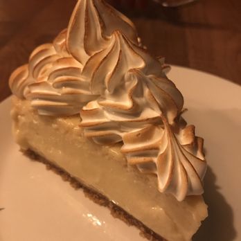 Paddlefish - Key lime pie - Seafood Near Me - Orlando, Florida Paddlefish - Key lime pie - Seafood Near Me - Orlando, Florida