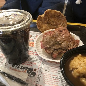 Roll-N-Roaster - The famous Roast Beef with Mashed Potatoes: simply delicioue - American Near Me - Brooklyn, New York