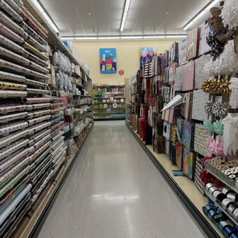Hobby Lobby - Wrapping paper and gift bags - Home Decor Near Me - Bullhead City, Arizona Hobby Lobby - Wrapping paper and gift bags - Home Decor Near Me - Bullhead City, Arizona