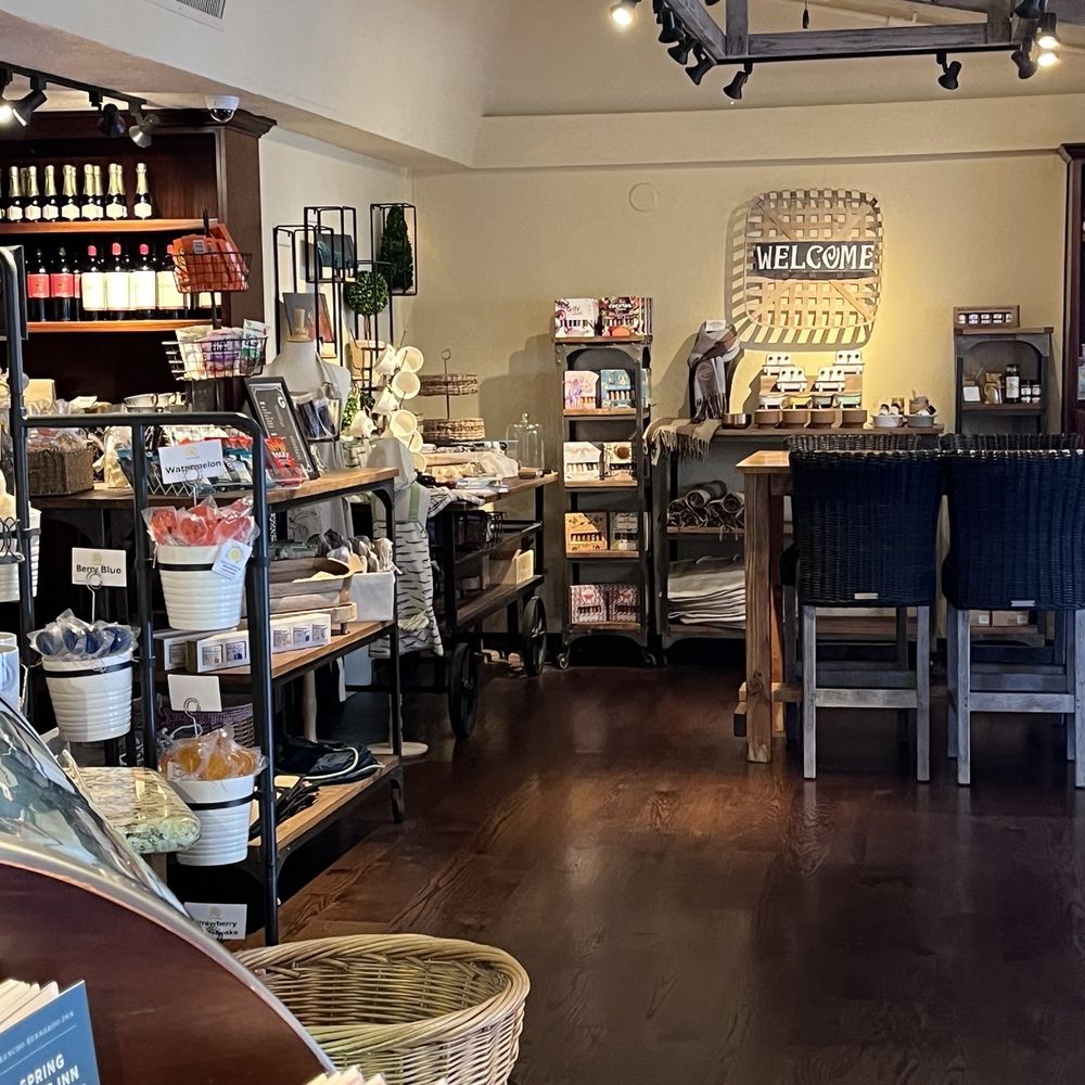 Cafe Granada - Now then, I told you it was cute - American Near Me - San Diego, California