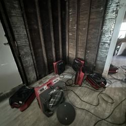 Un-Flood-It - Living Room Water Damage Dry Out