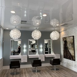 R Salon