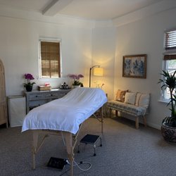 Kristen Swegles, LAC MTCM CMP - One of the treatment rooms in the third floor of the historic Julia building. Natural light and cozy with a bed, warmer and a heater.