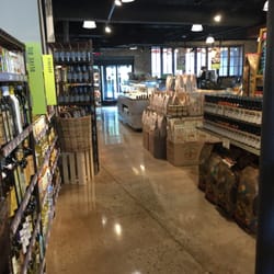 Brothers Marketplace - Medfield - Brothers Marketplace of Medfield -- 446 Main Street / Route 109, Medfield Interior