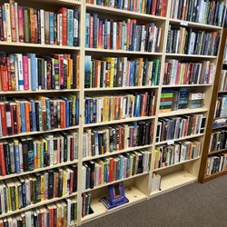 Peninsula Books - Selection of fiction books