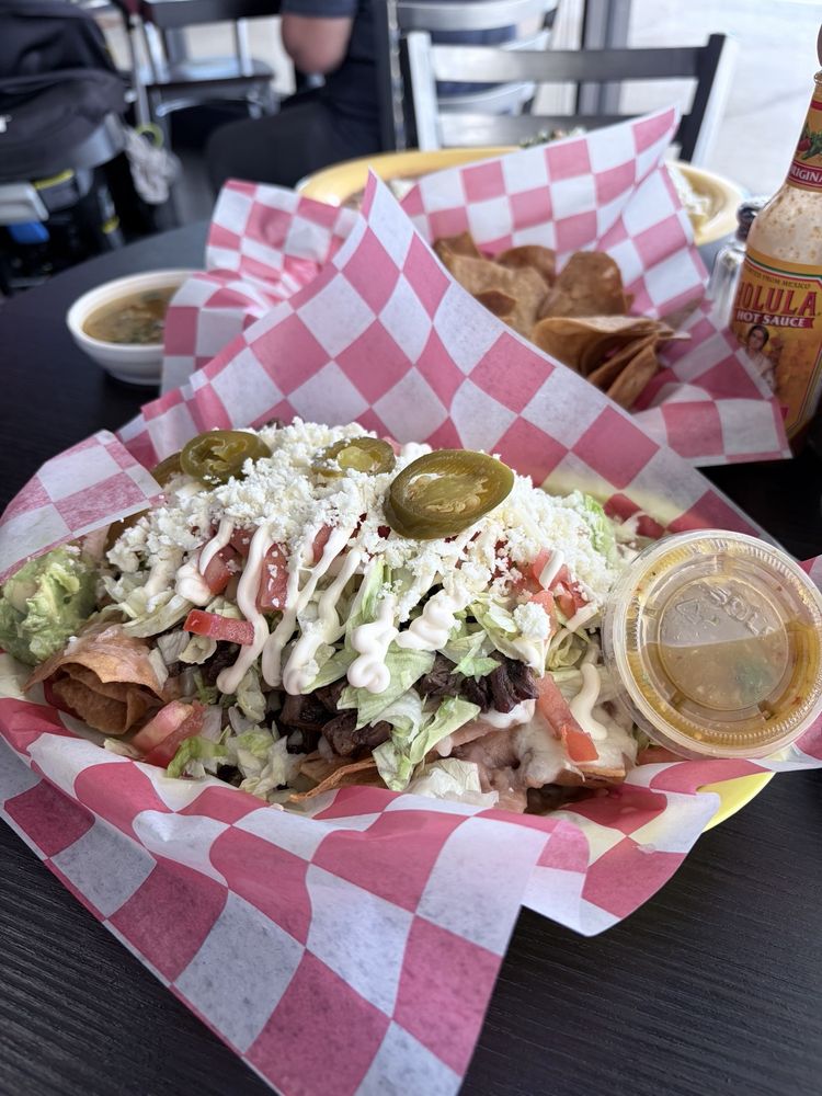 Mr Pollo Mexican Grill