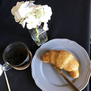 Le Petit Croissant - Bakeries Near Me - Greenville, South Carolina