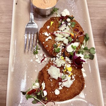 Dawn AM Eatery - Fried Green Tomatoes - Southern Near Me - Chicago, Illinois Dawn AM Eatery - Fried Green Tomatoes - Southern Near Me - Chicago, Illinois