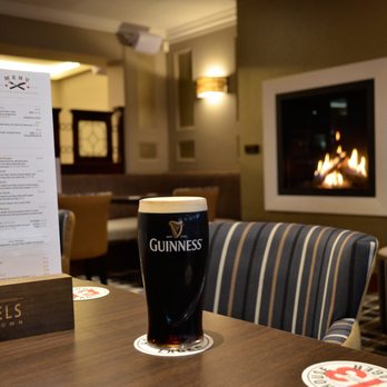 The Laurels Perrystown - Gastropubs Near Me - West Perrystown, D