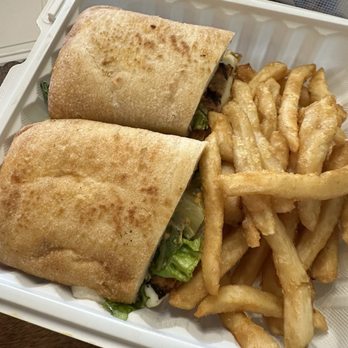 The Clarks Lodge - Not a panini but advertises it as one. Do better - American Near Me - Clarksburg, Maryland