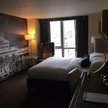 Hotel AKA Boston Common - room with a view 1706 - Hotels Near Me - Boston, Massachusetts