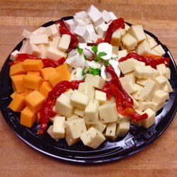 Fratelli's Pork Store - Cheese platter