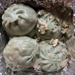 The Everest Momo - Scrambled eggs minced and cooked with cottage cheese and cabbage is used as a filling into their veg dumplings. It was delicious.