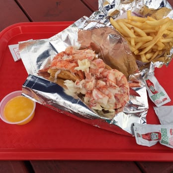 Red's Eats - Very simple order: "lobster roll" & French fries with locally made drawn butter. - Seafood Near Me - Wiscasset, Maine Red's Eats - Very simple order: "lobster roll" & French fries with locally made drawn butter. - Seafood Near Me - Wiscasset, Maine