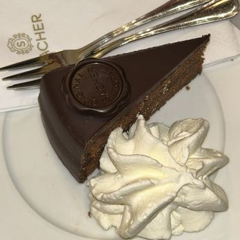 Cafe Sacher Wien - Sachertarte - Cafes Near Me - Vienna, 9