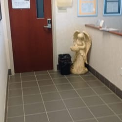 Clinton Dialysis Center - Little decor..