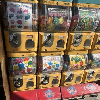 Nijiya Market - Toy Dispensers - International Grocery Near Me - San Mateo, California