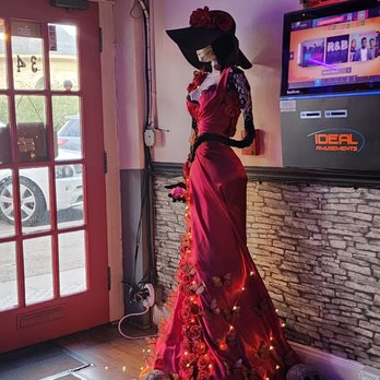 Catrina Tequila Bar - Mexican Near Me - Riverside, Illinois