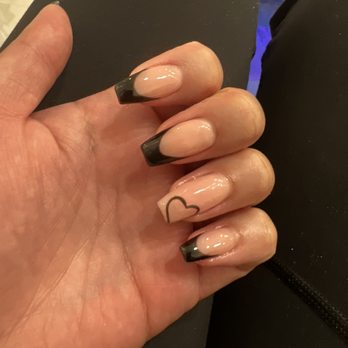 Jenny's Nails - Nail Salons Near Me - Goshen, New York