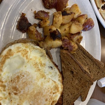 Wally's - Wally's corned beef hash with eggs - New American Near Me - Surf City, New Jersey Wally's - Wally's corned beef hash with eggs - New American Near Me - Surf City, New Jersey