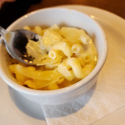 Champions Sports Bar & Grill - Kids Mac and cheese