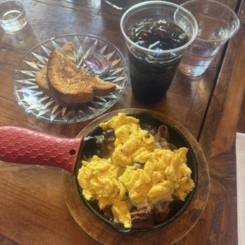 OurHouseKC - Burnt Ends Skillet - Gastropubs Near Me - Kansas City, Missouri