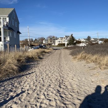 Green Hill Beach - Beaches Near Me - Wakefield, Rhode Island Green Hill Beach - Beaches Near Me - Wakefield, Rhode Island