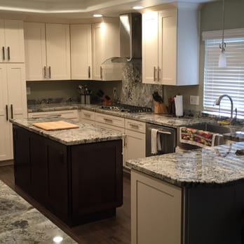 Willbanks Kitchen Design Group - Moved the sink under the window and moved the cook top down a bit. - Interior Design Near Me - Las Vegas, Nevada Willbanks Kitchen Design Group - Moved the sink under the window and moved the cook top down a bit. - Interior Design Near Me - Las Vegas, Nevada