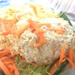 Pai's Deli - Two topping salad! One scoop of egg salad one scoop of tuna, comes with lettuce, tomato, cucumber, shredded carrot & sprouts.
