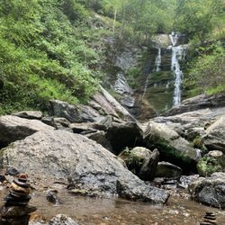 Tom's Creek Falls