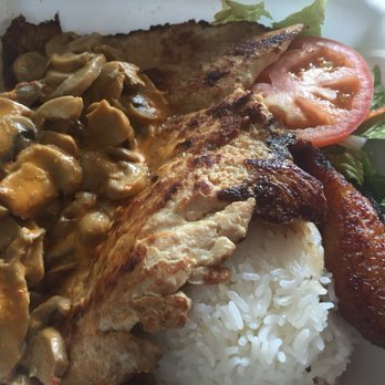 La Olla Restaurant - Chicken mushroom dish. Delicious. - Colombian Near Me - Spring, Texas