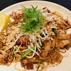 Royal Thai Restaurant - Pad Thai Pork Belly