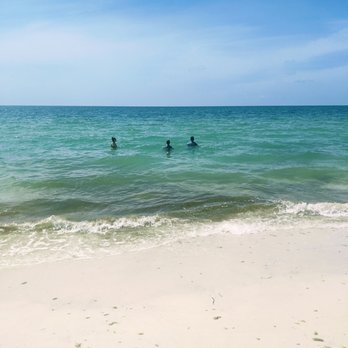 Paddle Out Adventures - The water was so warm and clear at the north end of the beach! - Boating Near Me - Clearwater, Florida