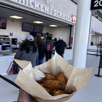 Energizer Park - 6pc wing with sauce - Stadiums & Arenas Near Me - St. Louis, Missouri Energizer Park - 6pc wing with sauce - Stadiums & Arenas Near Me - St. Louis, Missouri