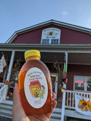 Mount Pleasant Farms by null
