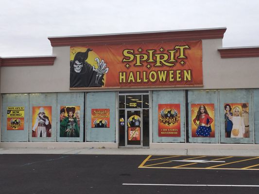 Spirit Halloween, 2432 US Highway 22 E, Union, NJ 07083, US - MapQuest