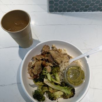 Fresh Kitchen - Three Bowl - Rice, Broccoli, Chicken - New American Near Me - Lakeland, Florida