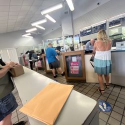 US Post Office - Busy rush hour
