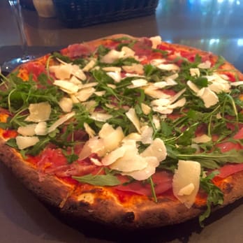 Pomo - Phoenix - Principe pizza - tomato sauce, mozzarella, arugula, prosciutto di parma, parmigiano, basil, evoo. So good! - Pizza Near Me - Phoenix, Arizona Pomo - Phoenix - Principe pizza - tomato sauce, mozzarella, arugula, prosciutto di parma, parmigiano, basil, evoo. So good! - Pizza Near Me - Phoenix, Arizona