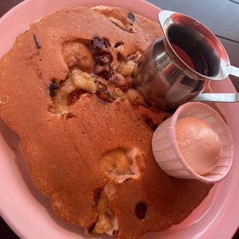 Millie's Cafe - Pasadena - Monkey pancake - Breakfast & Brunch Near Me - Pasadena, California Millie's Cafe - Pasadena - Monkey pancake - Breakfast & Brunch Near Me - Pasadena, California