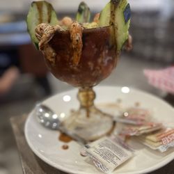 La Monarca Seafood - Prown cocktail or shrimp cocktail