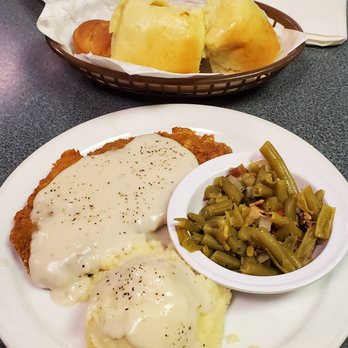 Ramsey's Restaurant - Country fried steak. Mashed potatoes green beans - New American Near Me - Victoria, Texas Ramsey's Restaurant - Country fried steak. Mashed potatoes green beans - New American Near Me - Victoria, Texas